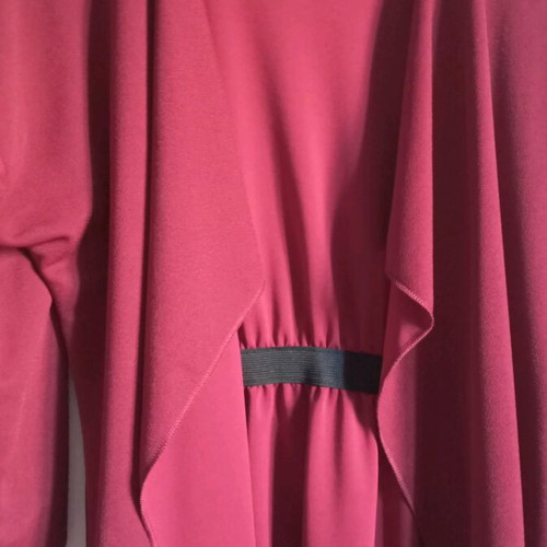 Women's red cardigan like new, long with belt