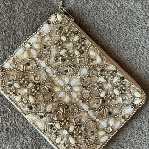 Vintage wallet with beads like new