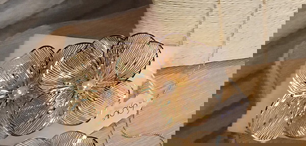 σκουλαρίκια