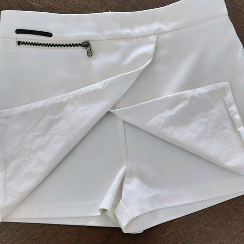 BSB white shorts skirt like new with cutouts size M
