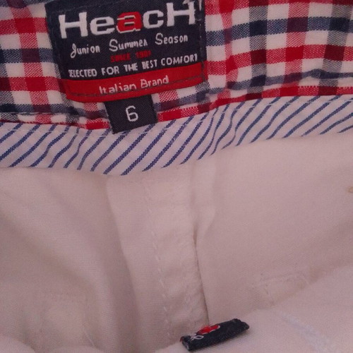 Heach bermuda shorts for boy 6 years like new, white with blue and red details