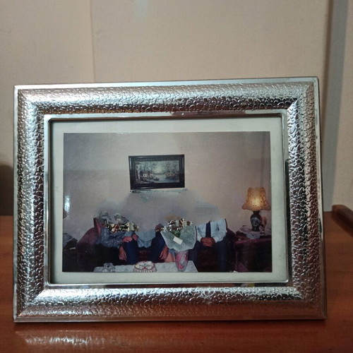 Photo frame silver modern hammered, like new, 22x17 cm