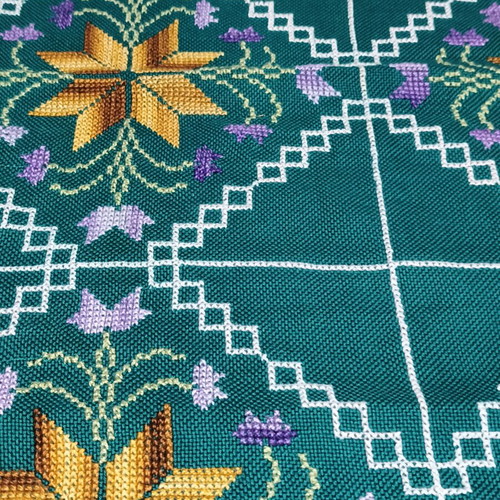 Vintage embroidered hand-stitched square new, 0.75x0.75 m