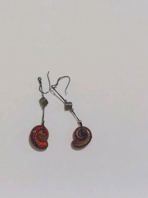 Handmade earrings like new with different details, set of 2
