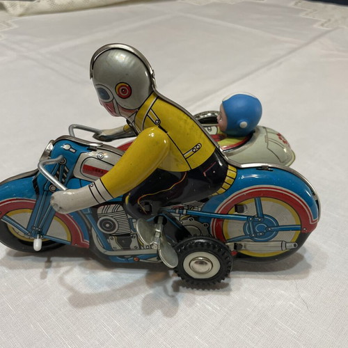 Tricycle motorcycle vintage tin wind-up toy like new