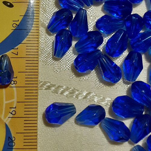 Glass beads tear-shaped pack of 200 blue like new