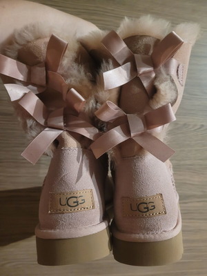 Ugg Australia boots like new, pink, size 39