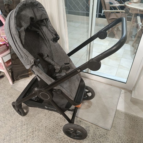 Stokke Beat stroller like new, lightweight and compact urban design