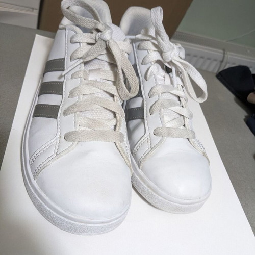 Adidas sneakers size 35 like new, white athletic shoes for girls