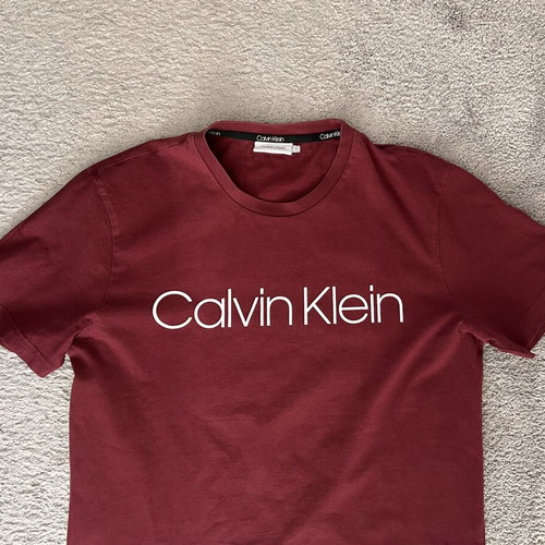 Calvin Klein print T-shirt used, bordeaux, size L