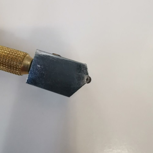 Glass cutter like new