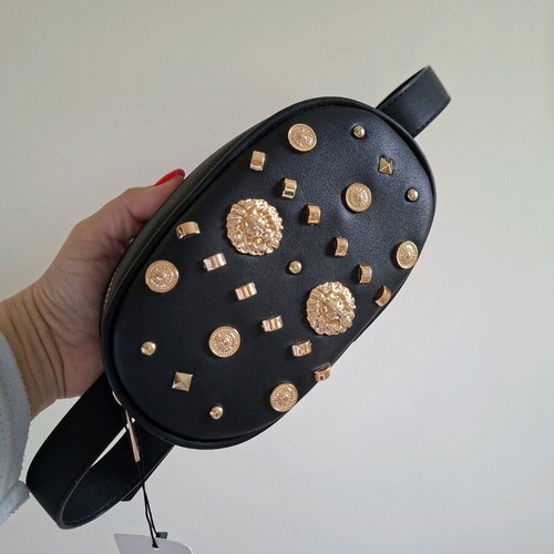 Τσάντα μέσης Stradivarius μαύρη καινούργια, πολυτελής