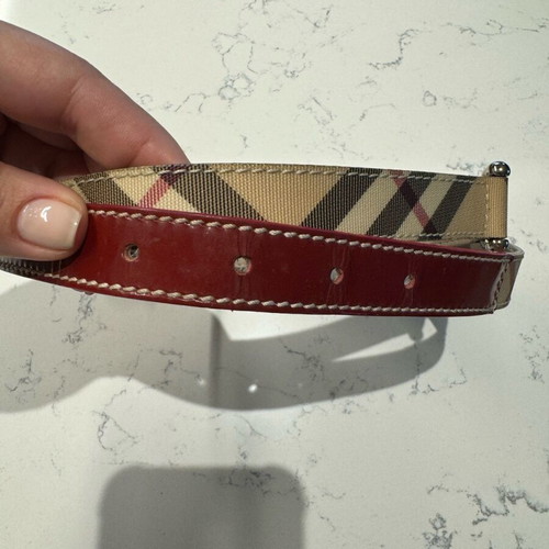 Burberry authentic belt like new, size 90