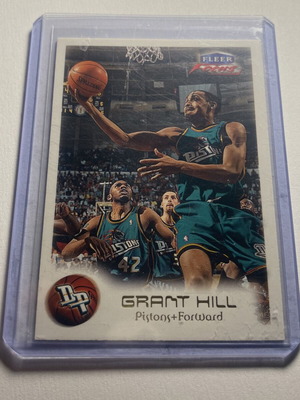 1999-00 Fleer Focus Grant Hill Detroit Pistons collectible card new