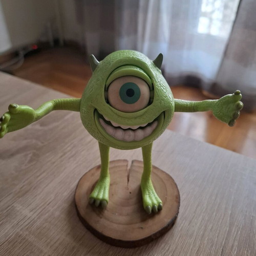 Mike Wazowski Collectible Monster Figure like new