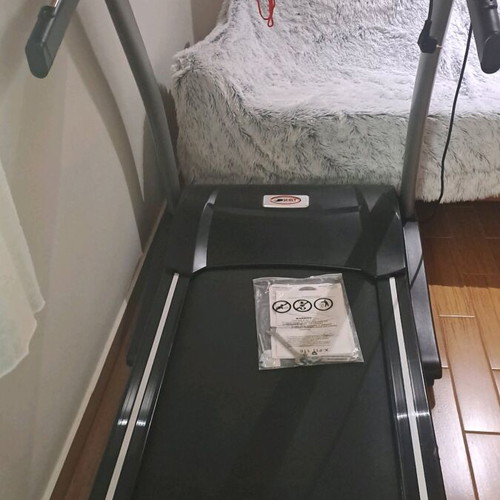 Professional treadmill like new, foldable with boxing bag gift