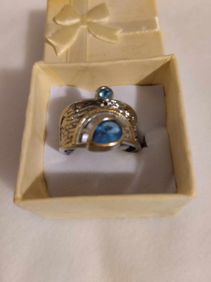 Δαχτυλίδι Bohemian Style με μπλέ ζιργκόνια aquamarine και χρυσές λεπτομέρειες