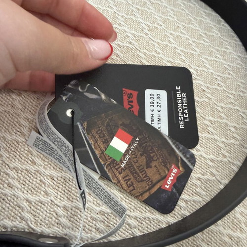 Levi's leather black belt 90cm made in Italy new