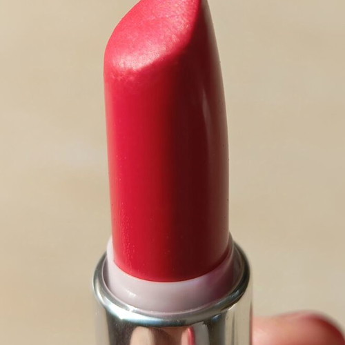 Clinique mini lipstick used 08 CHERRY POP