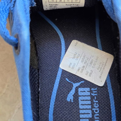 Puma sneakers blue size 28 used for boys