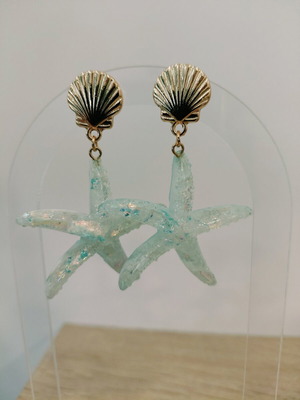 Summer earrings starfish design in beige and turquoise