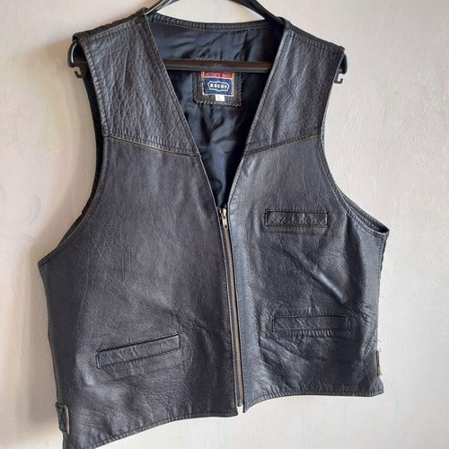 Vintage men's leather vest used, black and brown