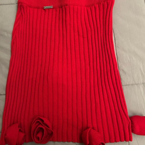 Combos red knitted skirt new, size large