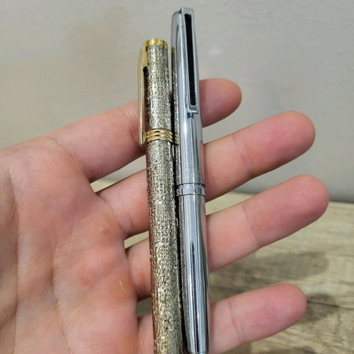 Lighter and vintage pen used from Japan, set of 2