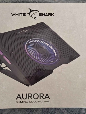 White Shark Aurora laptop cooler like new with 5 fans and lighting