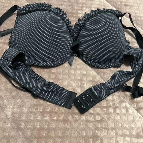 Bra 75B with padding like new, black and white