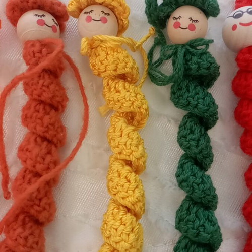 Handmade knitted worms new, set of 8 pieces 12 cm long