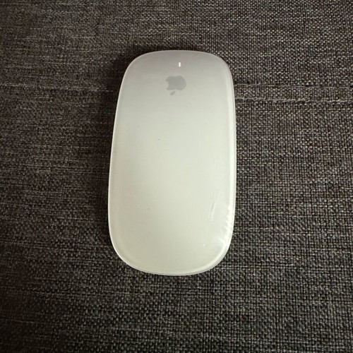 Imac 27 Late 2015 Retina 32GB memory used with Apple wireless keyboard, mouse, trackpad