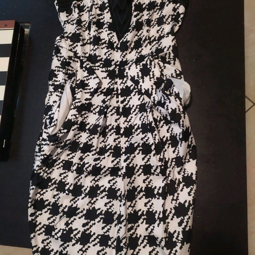 Dress like new, worn once at baptism, size M