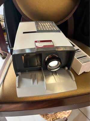 Vintage Braun Paximat 200 projector used with many slides