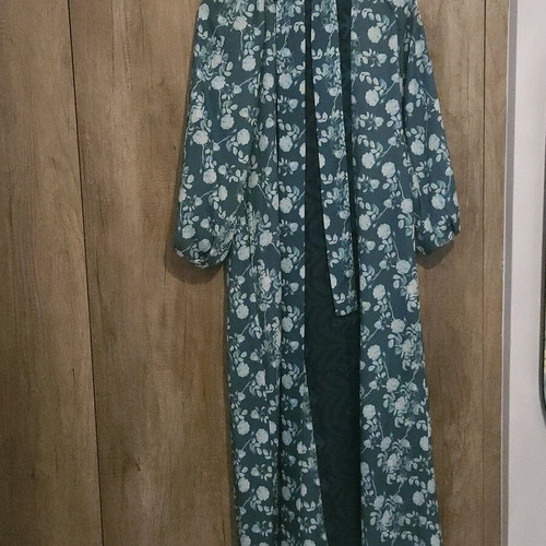 Karavan dress like new, size M with belt