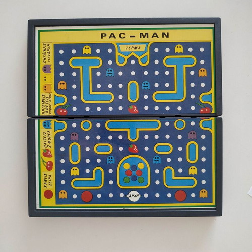 Magnetic Pac-Man board game new by Petalo
