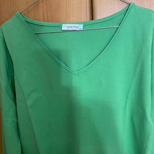 Celestino women's blouse with long sleeves and V-neck, new, green