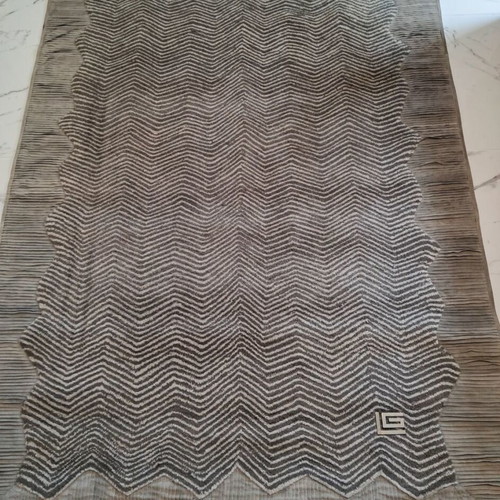 Modern rug Guy Laroche like new 1.60x2.30