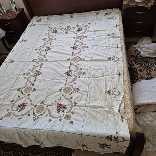Tablecloth machine unfinished new 145x235