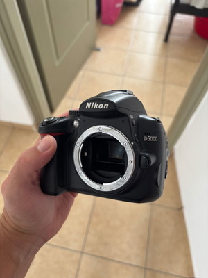 Κάμερα Nikon D5000 σώμα για ανταλλακτικά