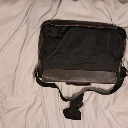 Leather bag like new, unused