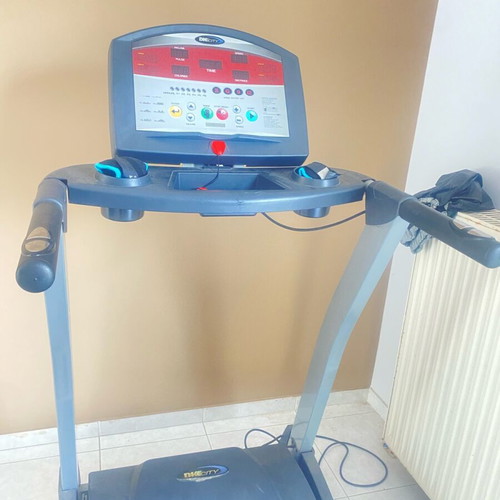 DK City Treadmill like new