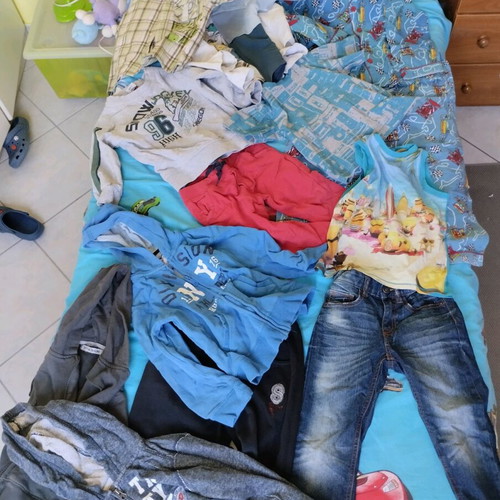 Boys' clothes like new, pack of 14 pieces, size 4-5
