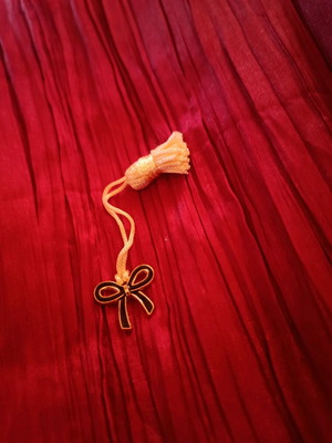Handmade Christmas bow charm like new black with gold and tassel