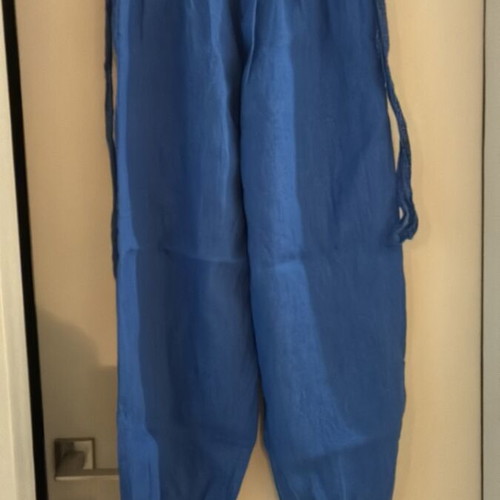 Blue pants with elastic waist