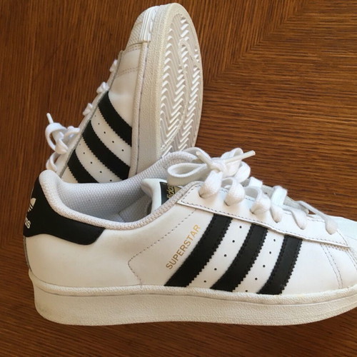 Adidas Superstar Sneakers - 30,00 - Vendora.gr Adidas Superstar Sneakers - 30,00 - Vendora.gr