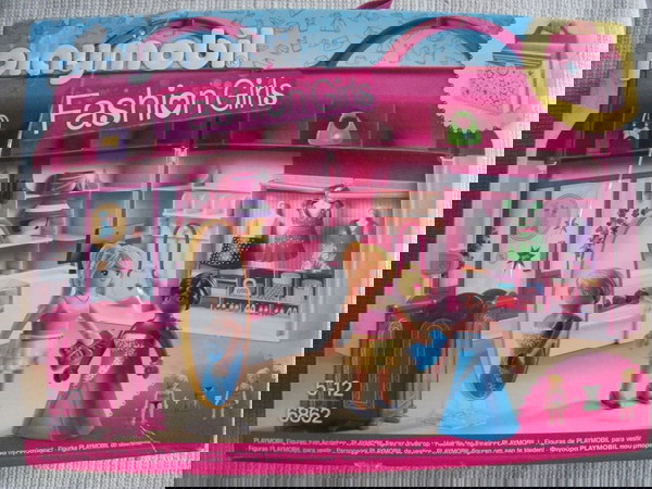 PLAYMOBIL 6862 FASHION GIRLS