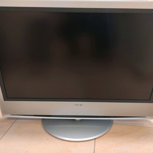 Sony Bravia KLV‑S32A10E 32" HD Ready LCD TV used without remote