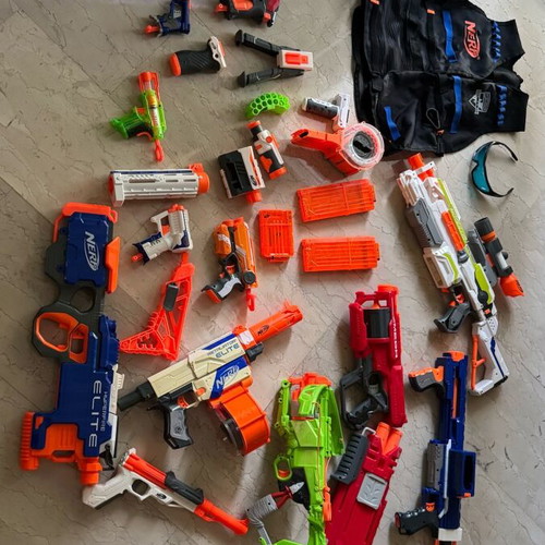 Nerf toys like new with all accessories