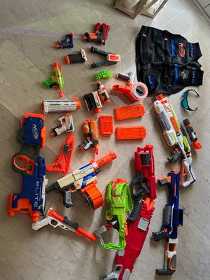 Nerf toys like new with all accessories